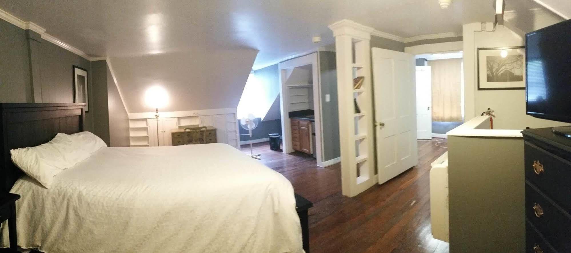 Inn At Patrick Henry'S Richmond Bagian luar foto