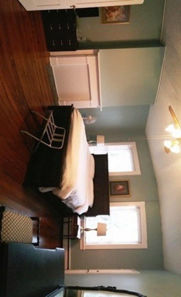 Inn At Patrick Henry'S Richmond Bagian luar foto