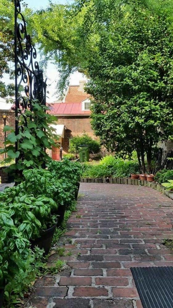 Inn At Patrick Henry'S Richmond Bagian luar foto