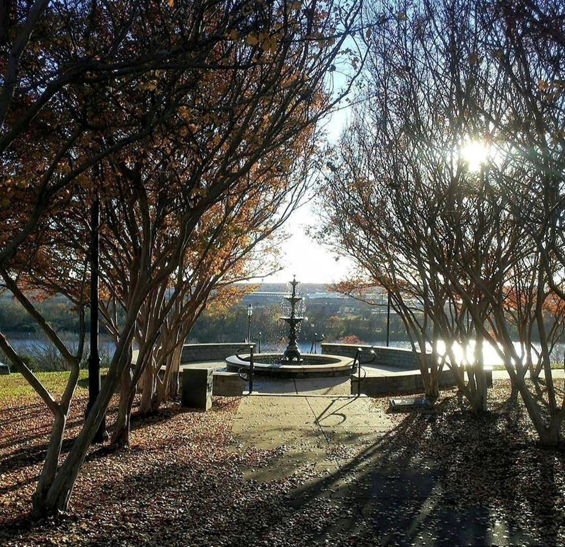 Inn At Patrick Henry'S Richmond Bagian luar foto
